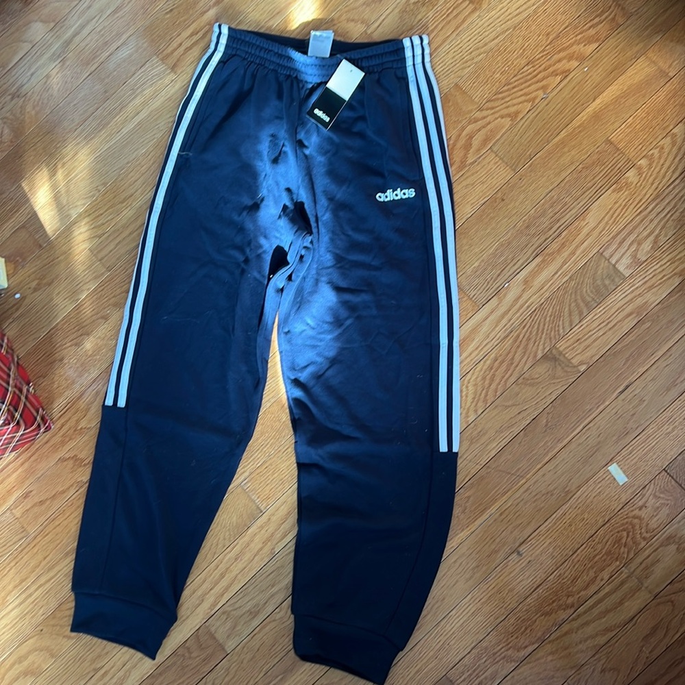 Men’s medium adidas sweatpants Navy New with tags